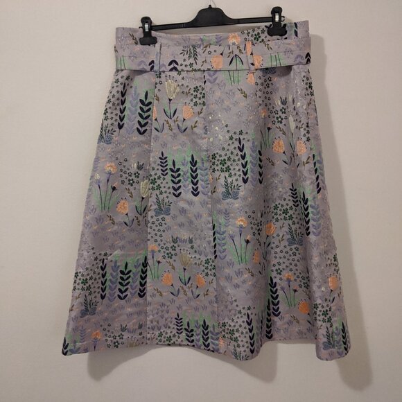 Beautiful brocade midi skirt with matching belt, wedding guest floral print - Picture 2 of 12